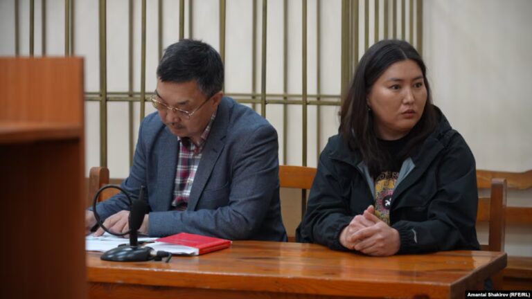 Суд в Кыргызстане отказался закрывать дело журналистки Махабат Тажибек кызы - изображение 1