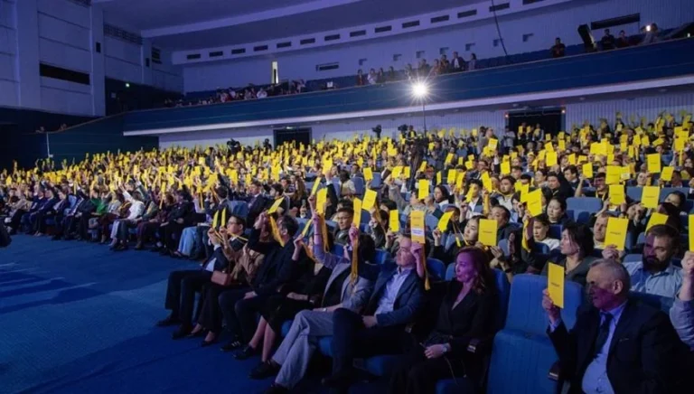 Партия справедливости без позиции: в «Әділет» не смогли ответить на вопрос о свободе слова - изображение 1