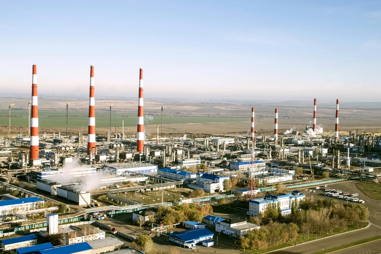 Казахстан перестроил поставки газа после атаки дронов на заводы РФ - изображение 1
