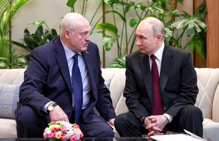 Кремль давит на Лукашенко ради нового фронта против Украины — WSJ - изображение 1