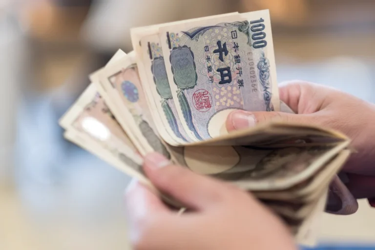 Казахстан займет 154,7 млрд иен у международных банков - изображение 1