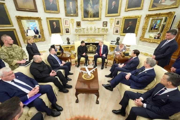 Трамп и Зеленский обсудили усиление ПВО Украины - изображение 1