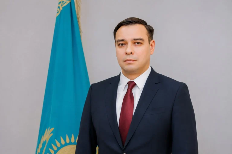 Правозащитники призвали Токаева отправить в отставку омбудсмена Артура Ластаева - изображение 1