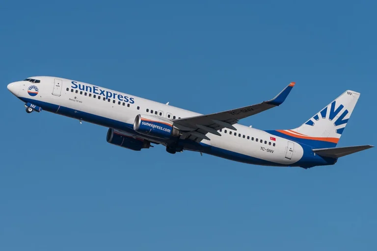 SunExpress запускает прямые рейсы из Алматы в Измир - изображение 1