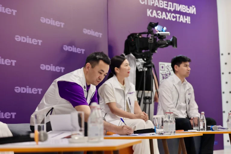 Республиканский штаб прибыл в Мангистау: о чем кандидаты «Әділет» говорили в нефтяном регионе - изображение 1