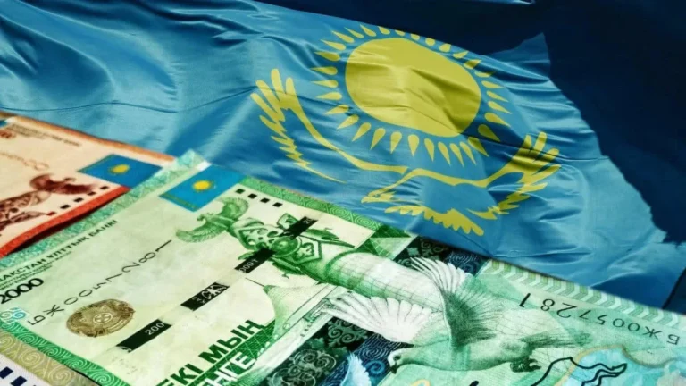 Бюджет-2026 под нож: инфраструктуру сокращают, а правительственный резерв внезапно вырос на 211 млрд тенге - изображение 1