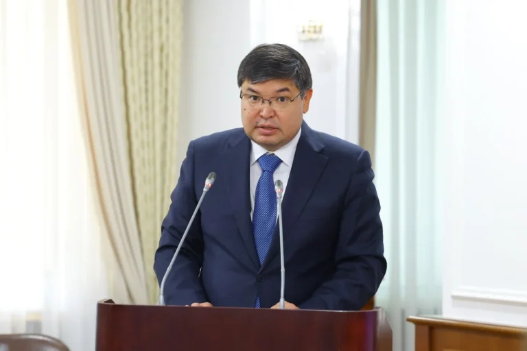 Казахстан потратит рекордные 30 трлн тенге в 2027 году - изображение 1