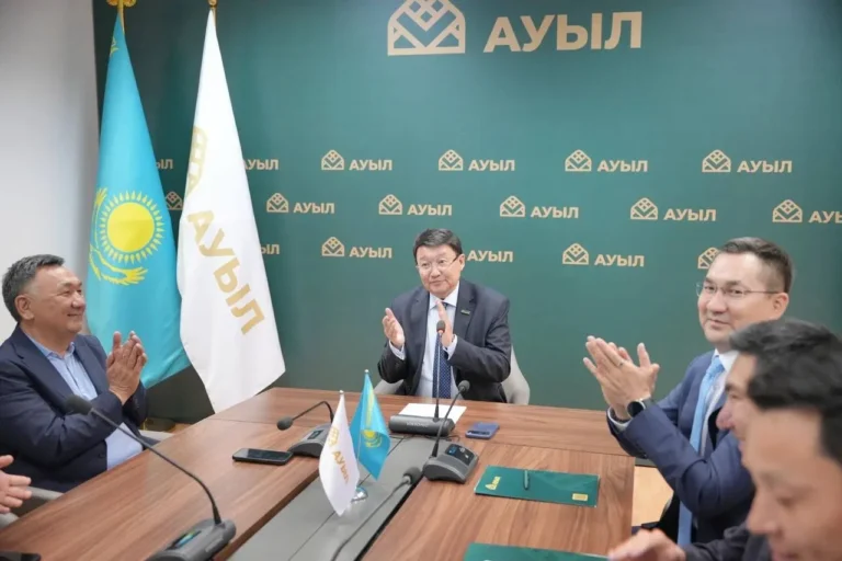 «Ауыл» определил своих 10 депутатов Курултая - изображение 1