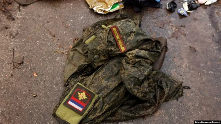 В Уральске мужчину осудили на восемь лет за вербовку на войну в Украине - изображение 1