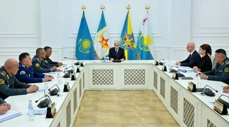 Токаев поручил за 10 дней подготовить План военной реформы после трагедии на Каспии - изображение 1