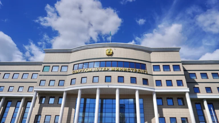 После атак в Саудовской Аравии МИД обратился к казахстанцам - изображение 1