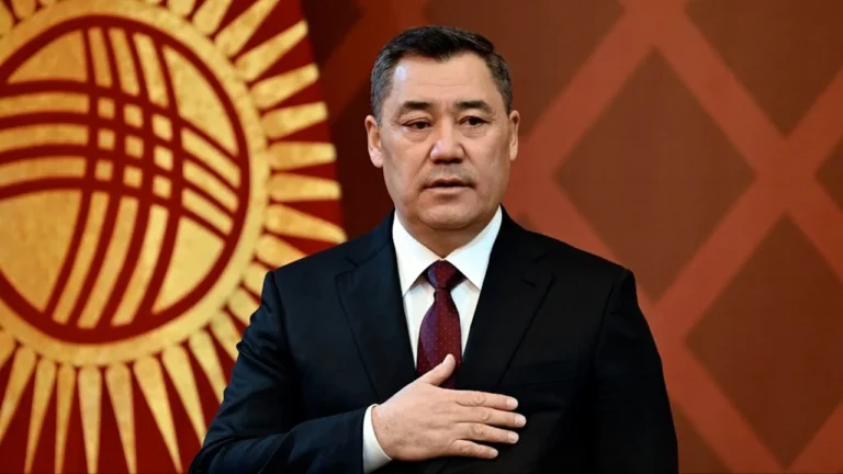 Аферистом назвал Мухтара Аблязова президент Кыргызстана - изображение 1