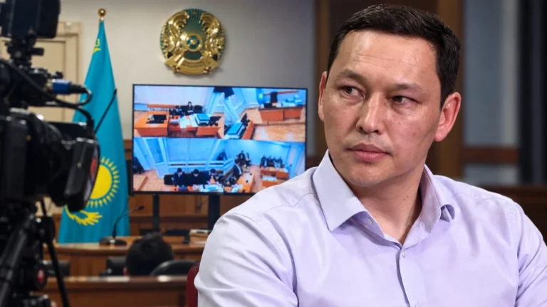 В Алматы начинается суд над Санжаром Бокаевым и его видеографом после полугода ареста - изображение 1