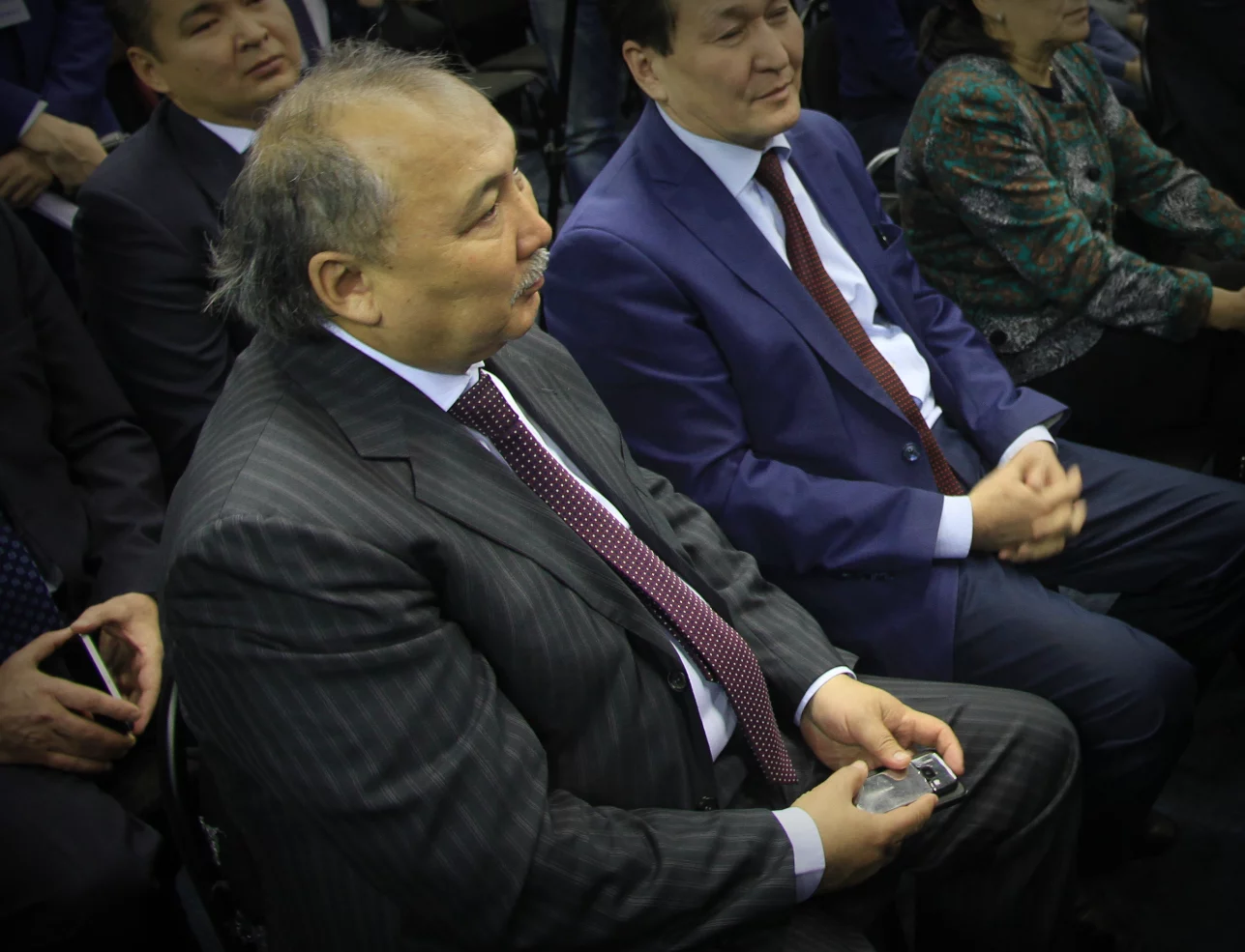 Изображение 3 для Акимы могут получить корпоративный подоходный налог МСБ