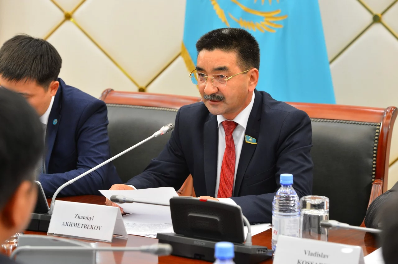 Изображение 3 для «Народные коммунисты» вторично выдвинули в качестве претендента на пост главы государства