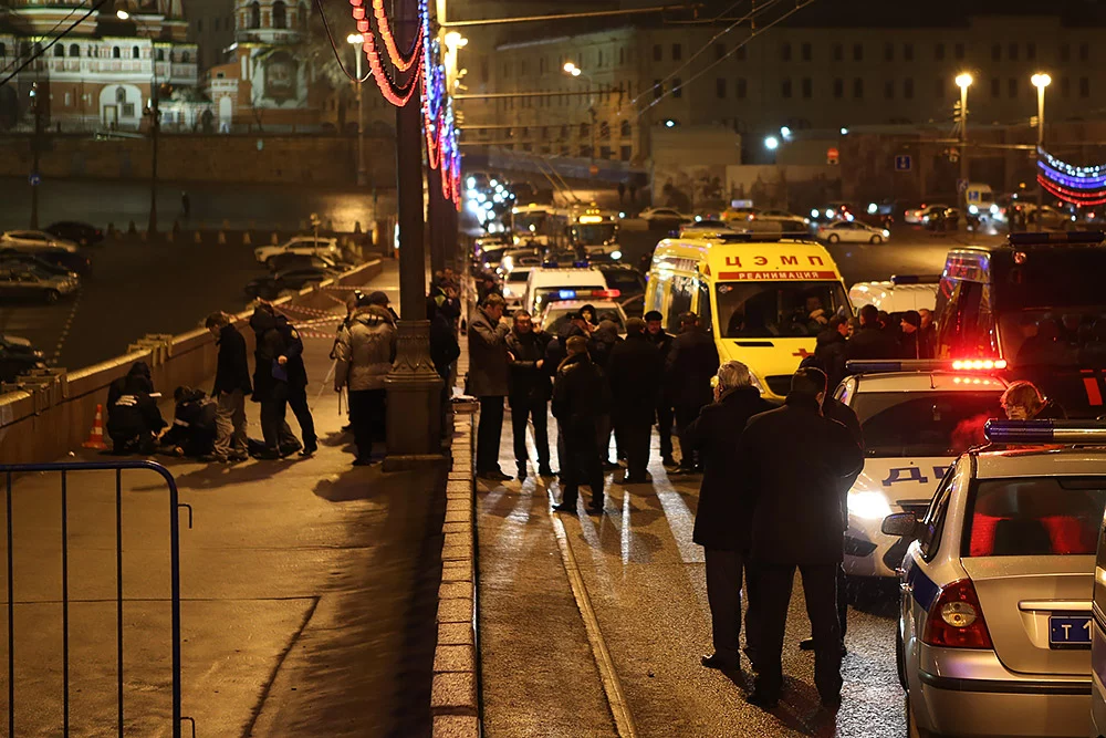 Изображение 3 для В Кыргызстане набирает обороты скандал с прослушкой экс-президента Атамбаева