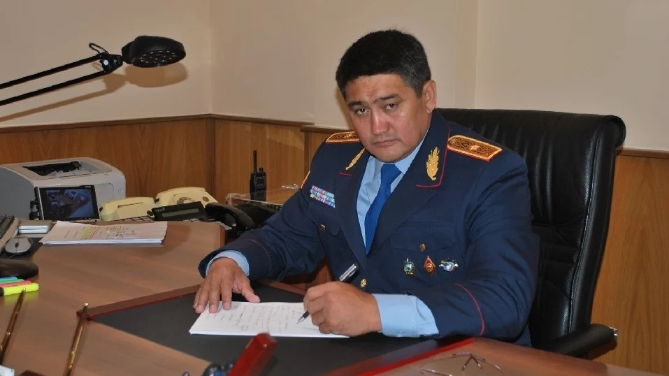 Изображение 3 для Глава Алматинской полиции Серик Кудебаев, чей сын Нурсултан умер после ДТП в конце августа, на время следствия по делу врачей от работы не отстранен