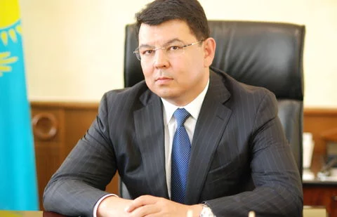 Изображение 3 для Кожамжаров был прав