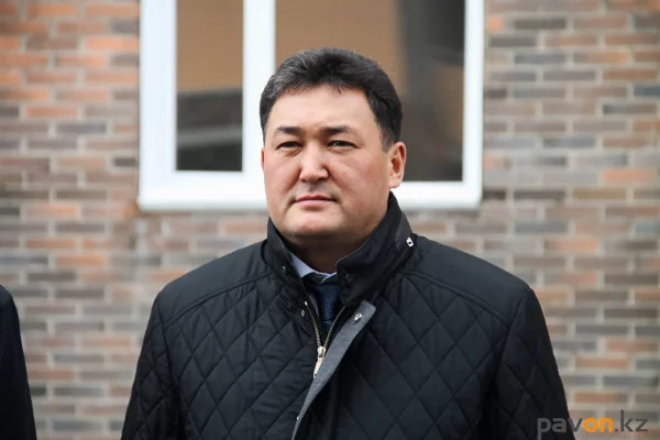 Изображение 3 для Комитет национальной безопасности РК подтвердил, что проводит следственно-оперативные мероприятия по уголовному делу в отношении акима Павлодарской области Бакауова