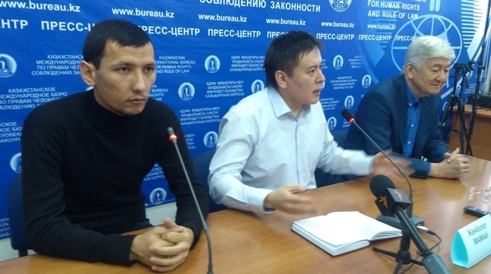 Изображение 1 для Токаев: госслужащие – часть народа и работают для народа