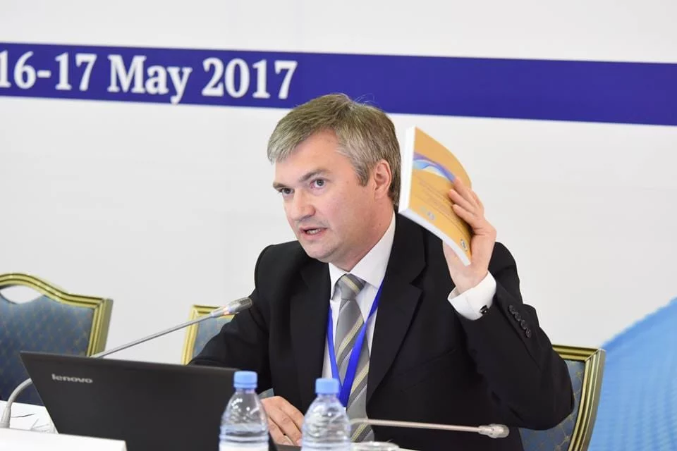 Изображение 1 для Казахстанцы предпочитают пить местные напитки