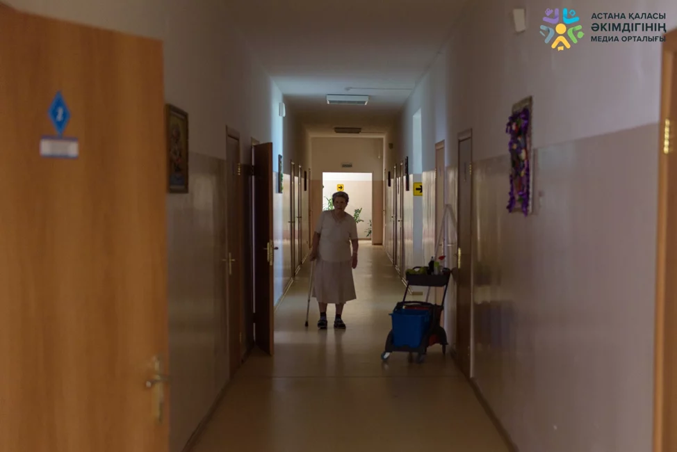 Изображение 3 для Пожар в Чернобыле перекинулся на верхушки деревьев