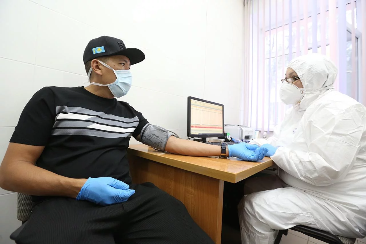 Изображение 9 для В Казахстане будут лечить коронавирус плазмой выздоровевших людей