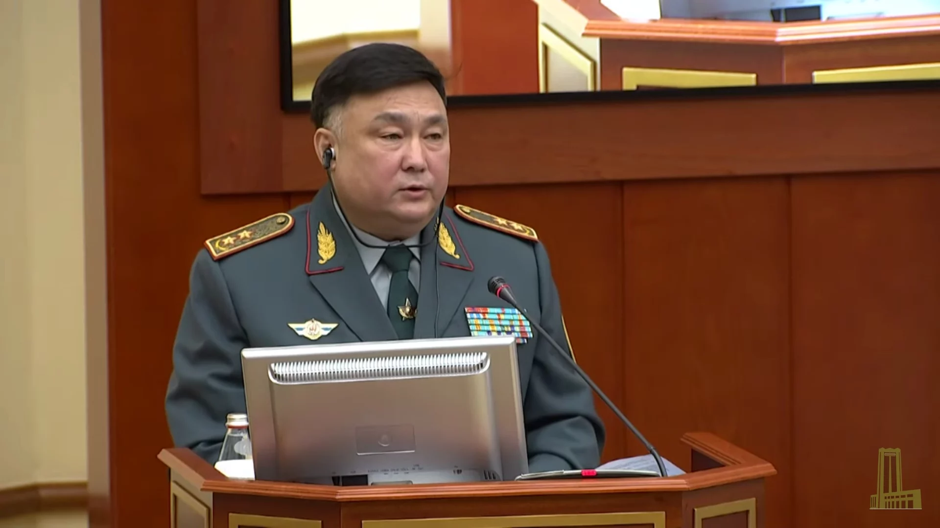 Изображение 3 для Как депутаты «определили» убийцу и заявили о причинах стрельбы в Алматы