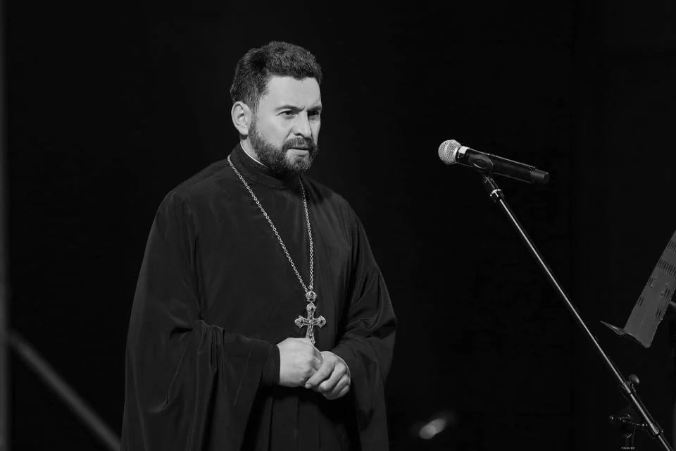 Изображение 2 для Что делать, если близкий человек попал под влияние секты?