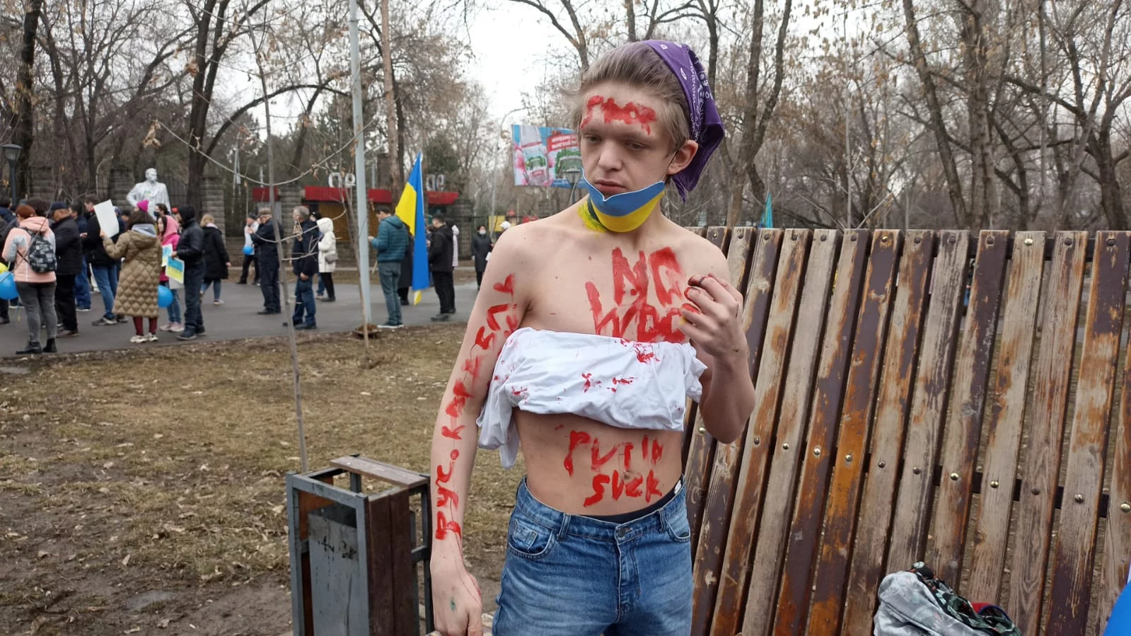 Изображение 7 для В Алматы начался митинг против военных действий на Украине