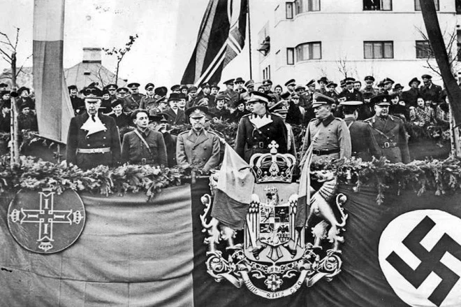 гитлер